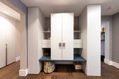 Garderobe im Eingangsbereich - 