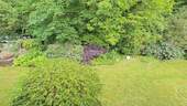 Blick vom Balkon in den Garten - 