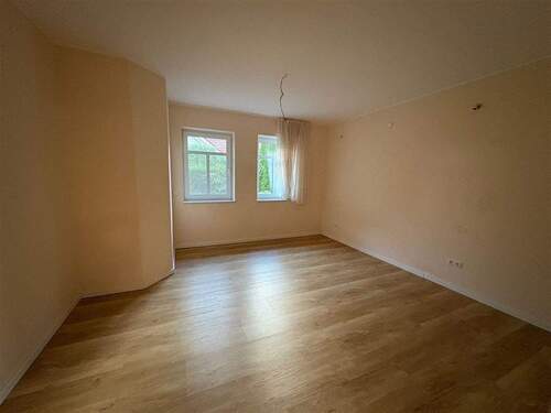 Zimmer im Erdgeschoss - 