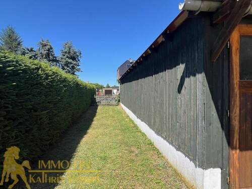 Zufahrt zum Carport - 