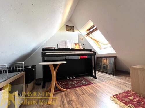 Spitzboden über Kinderzimmer (Westseite) - 