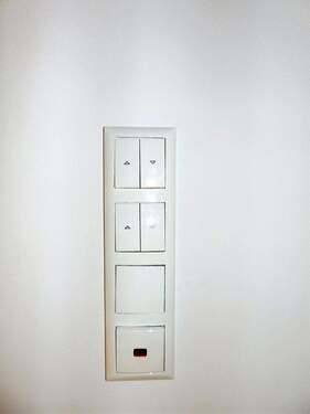 elektrische Rollläden.JPG - 