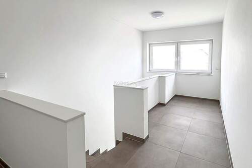 Treppenhaus - 3 Zimmer Etagenwohnung in Wrestedt