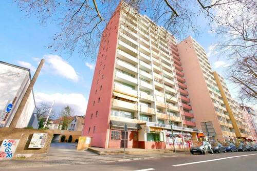 Straßenansicht - 3 Zimmer Etagenwohnung zum Kaufen in Offenbach