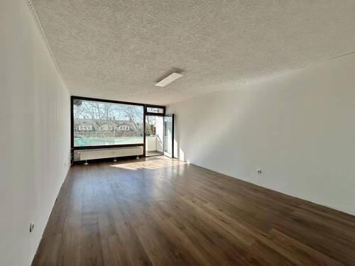 Wohnzimmer - Etagenwohnung mit 71,60 m² in Offenbach zum Kaufen