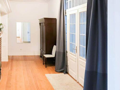 Eingangsbereich - 5 Zimmer Etagenwohnung zum Kaufen in Kiel