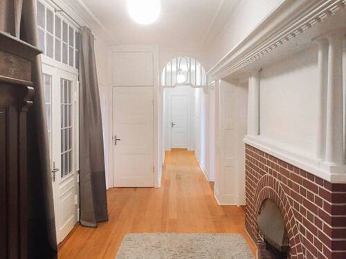 Flur - 5 Zimmer Etagenwohnung in Kiel