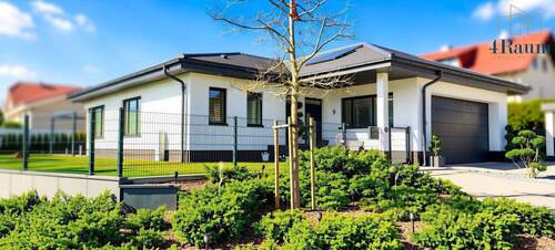 Außenansicht - Exklusives Wohnen auf einer Ebene - stilvoll, modern, energieeffizient!