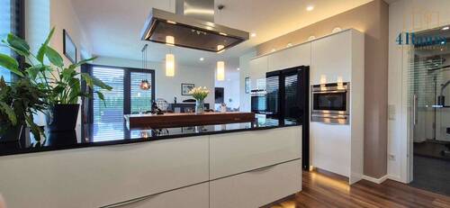 Küche (1) - 5 Zimmer Bungalow in Allendorf