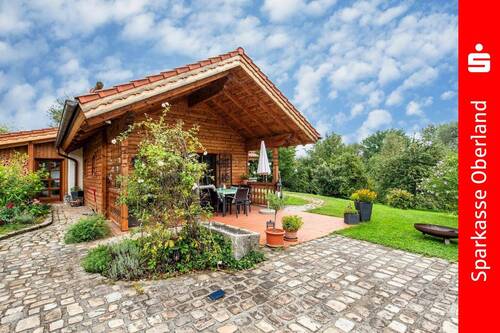 Südterrasse - Modernes Wohnen umgeben von ländlicher Idylle