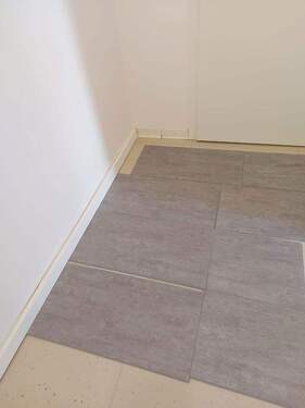 Boden Flur (in Arbeit) - 