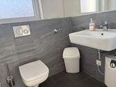 Damen WC EG - 