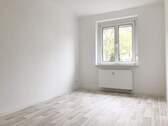 04 Kind.jpg - Etagenwohnung mit 65,10 m² in Riesa zur Miete