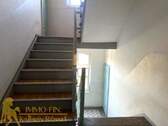 Geschosstreppe im Hausflur - 
