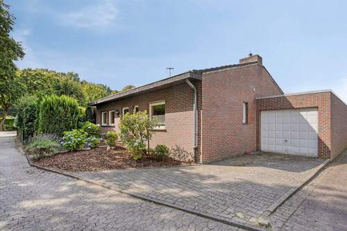 Hauseingang - 3 Zimmer Einfamilienhaus zum Kaufen in Nettetal