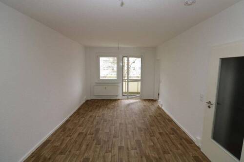 Titelbild - Dein ist mein ganzes Herz...helle 3-RW mit Wanne & Balkon!!!