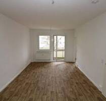 Dein ist mein ganzes Herz...helle 3-RW mit Wanne & Balkon!!! - Freiberg