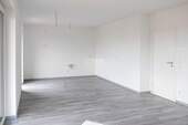 Küche u. Wohnzimmer - 