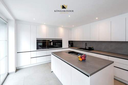 Küche - 5 Zimmer Einfamilienhaus zum Kaufen in Kirchheim am Neckar