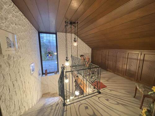 Galerie und Treppenhaus - 