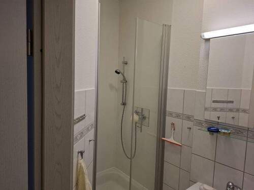 Dusche/WC (1) - 