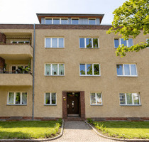 Seltenes 3-Zimmer-Raumwunder im EG - ruhig & grün, barrierearm in Berlin-Schmargendorf Seltenes 3-Zimmer-Raumwunder im EG - ruhig & grün, barrierearm in Berlin-Schmargendorf