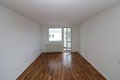 Titelbild - Flieg mit mir zu den Sternen...helle 3-RW mit Wanne & Balkon!!!