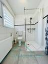 Tageslicht-Bad OG Ansicht 1 - 