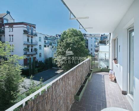 Balkon 2. Blick - 