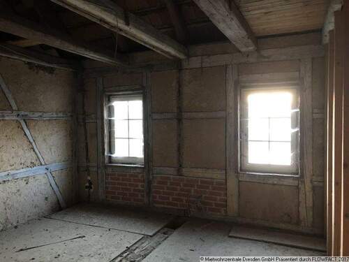 Innenansicht (2) - Denkmalschutz!! Ausbaufähiges D - Mehrfamilienhaus, Wohnhaus mit 406,00 m&sup2; in Dresden zum Kaufen