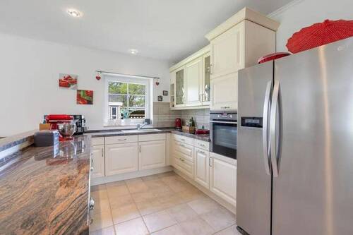 Küche - Bungalow mit 238,00 m&sup2; in Neustadt in Holstein zum Kaufen