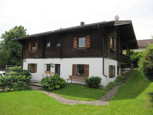 Hausansicht von Garten.JPG - nachhaltiges Einfamilienhaus in familienfreundlicher Lage