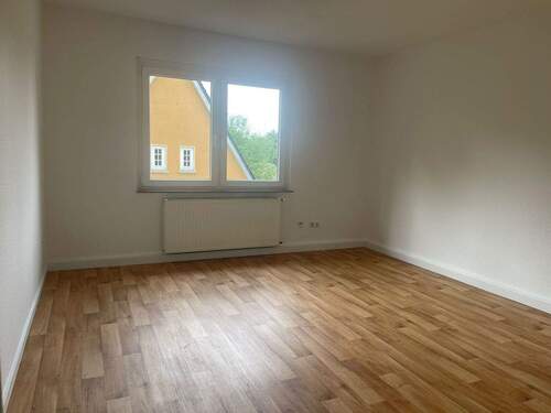 Wohnzimmer - 2 Zimmer Etagenwohnung zur Miete in Castrop-Rauxel