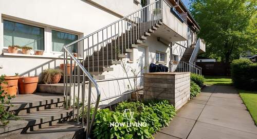 Außenansicht/Treppenaufgang - 