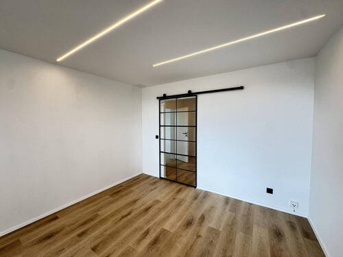 Eingang Wohnen - *provisionsfrei* Drei Zimmer Wohnung mit Tiefgaragestellplatz