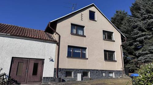 Giebelseite - 4 Zimmer Bauernhaus, Landhaus zum Kaufen in Langenbach