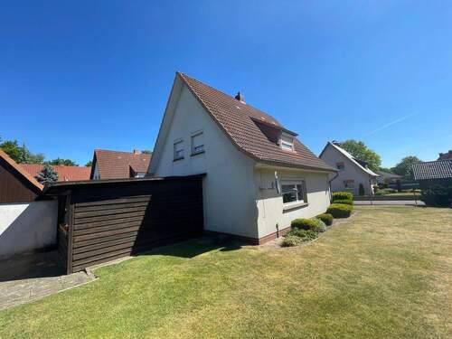 Ansicht seitlich - 4 Zimmer Einfamilienhaus in Dinklage