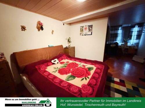 Schlafzimmer OG - 7 Zimmer Mehrfamilienhaus, Wohnhaus in Marktleuthen