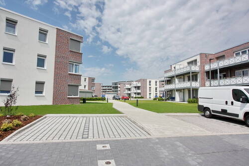 Parkplatz - Etagenwohnung mit 48,70 m&sup2; in Kaltenkirchen zur Miete