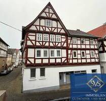 Attraktives Wohn- und Geschäftshaus in bester Innenstadtlage von Homberg (Efze)