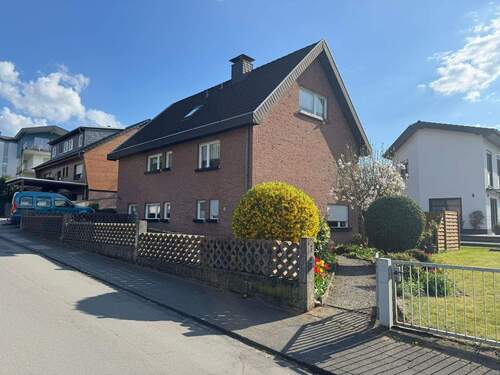 5.jpg - Einfamilienhaus mit Einliegerwohnung in beliebter Wohnlage von Königswinter-Oberpleis