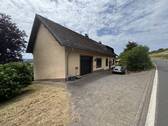 Hausfront - 5 Zimmer Einfamilienhaus zum Kaufen in Obergeckler