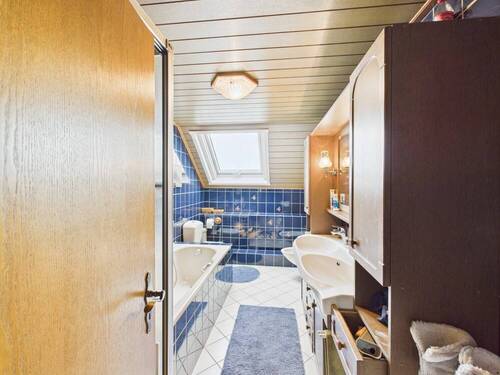 Badezimmer DG - 