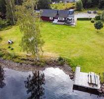 Einzigartige Seelage - 272.000,00&nbsp;EUR Kaufpreis, ca.&nbsp; 72,00&nbsp;m&sup2;&nbsp;Wohnfl&auml;che in Hällefors (PLZ: )