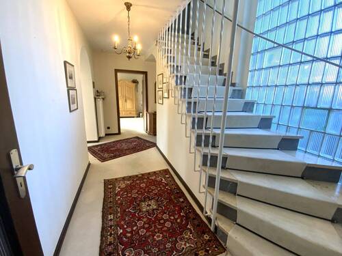 Entrée - Einfamilienhaus mit 150,00 m&sup2; in Wetzlar zum Kaufen