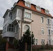 Stilvoll wohnen im Herzen von Oberkirch: Großzügige, helle 4-Zimmer-Wohnung (Gründerzeithaus) mit Wintergarten und kleinem Balkon