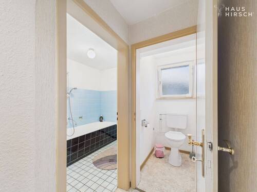 Bad + Toilette 1.OG - 