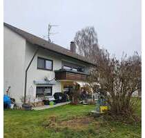 Schönes Dreifamilienhaus mit Doppelgarage und Stellplätzen in toller Lage in Ebenweiler