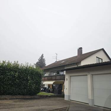 20251215_133602.jpg - Mehrfamilienhaus, Wohnhaus in Ebenweiler