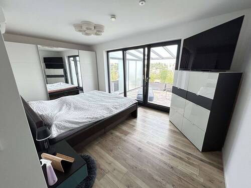 Schlafzimmer UG - 